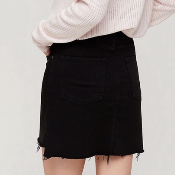 Wilfred Free by Aritzia Tanit denim skirt black. Size 4. - Picture 2 of 5